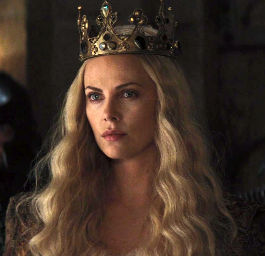Queen Ravenna
