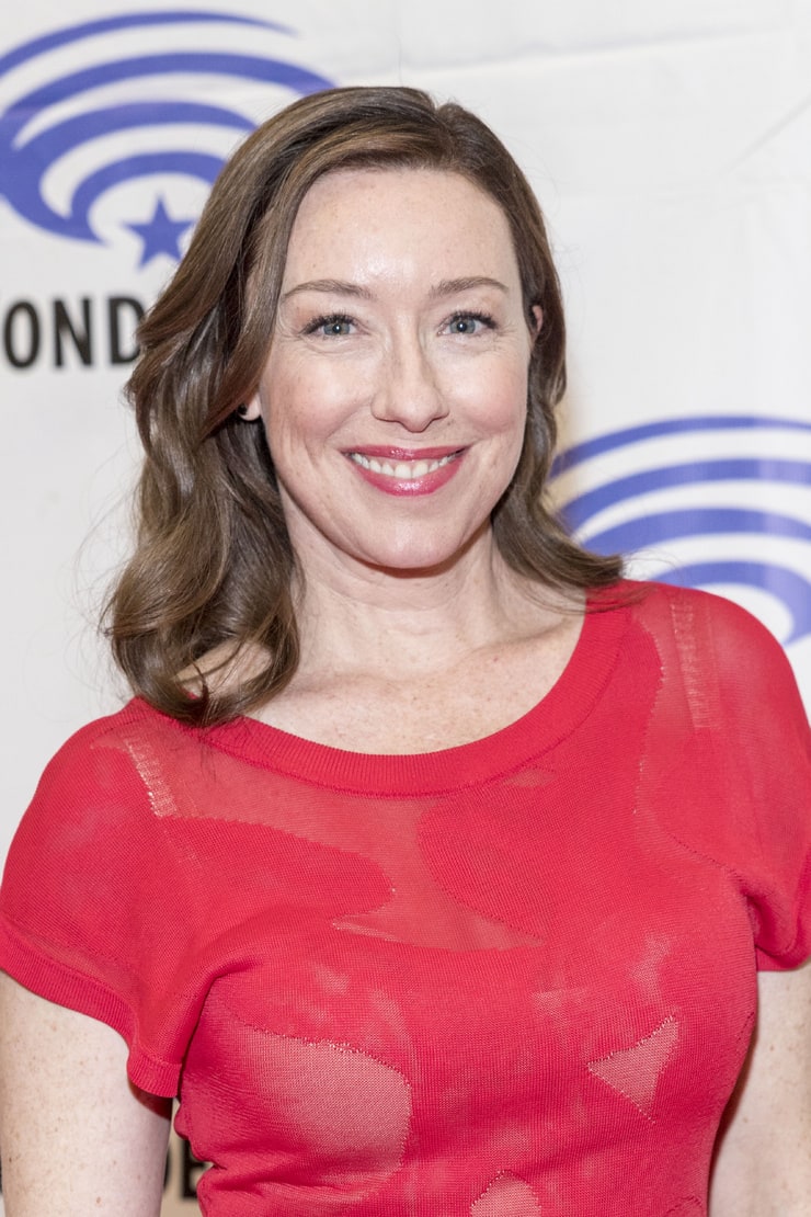 Picture of Molly Parker.