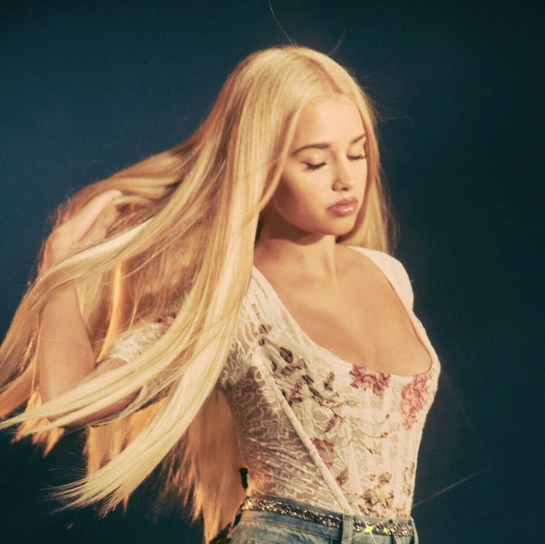 Tommy Genesis