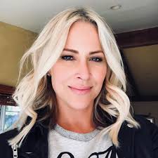 Picture of Brittany Daniel