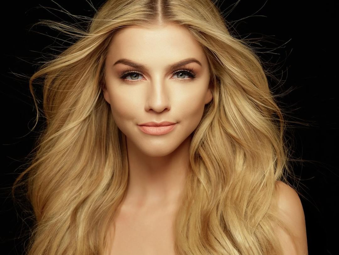 Marina Laswick Marina Laswick