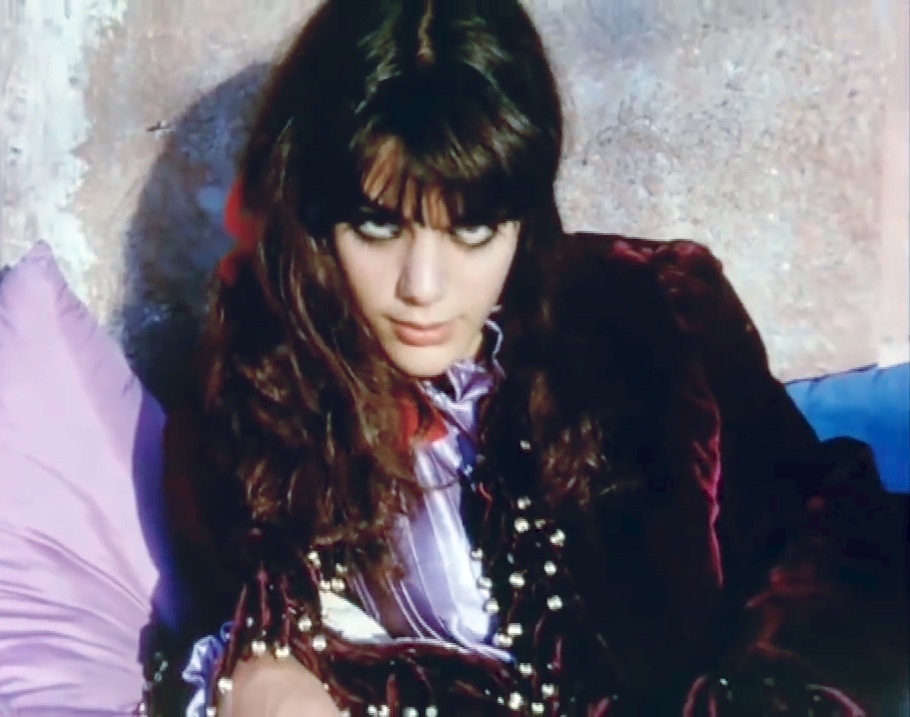 Tina Aumont Tina Aumont