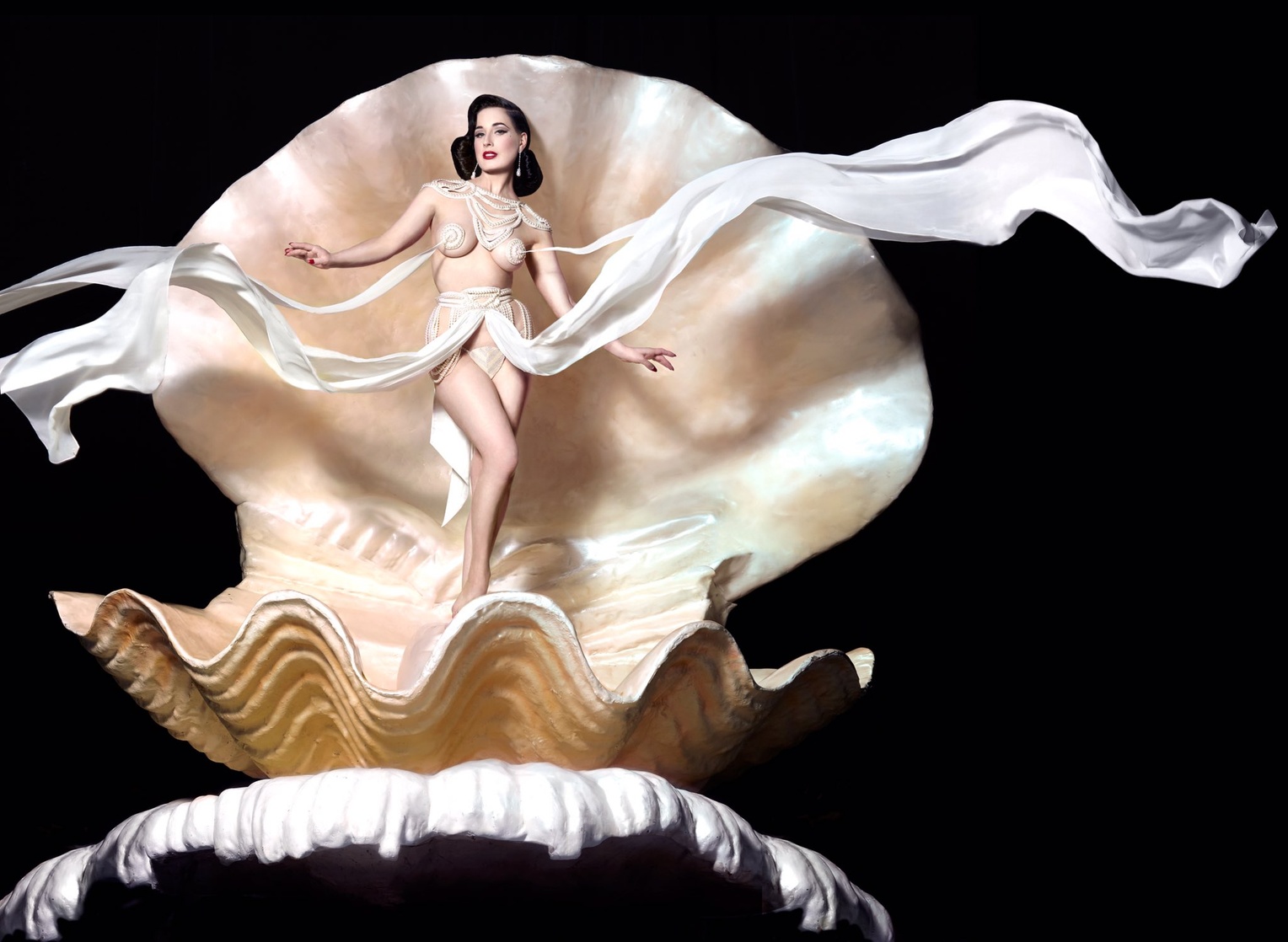 Dita Von Teese