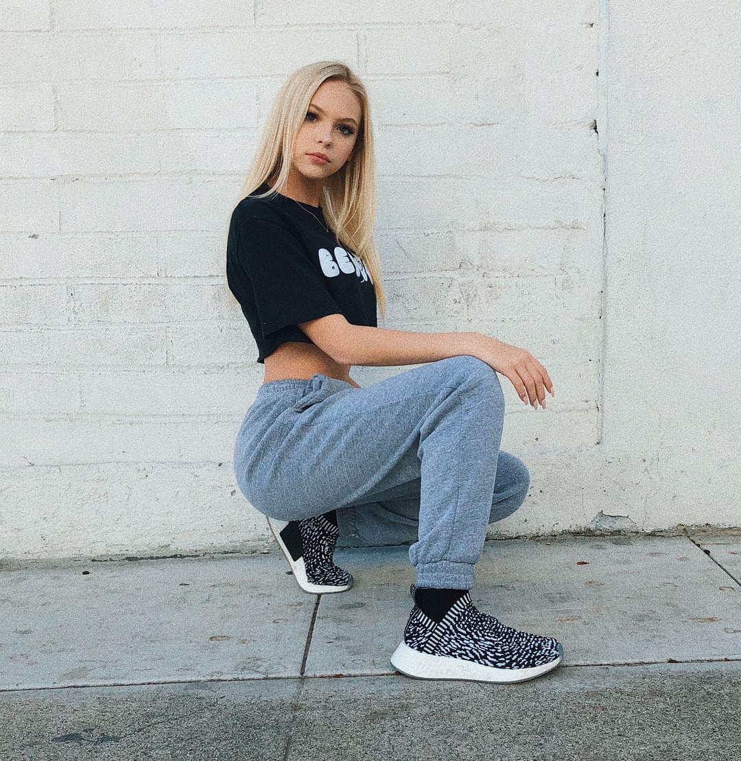 Фото jordyn jones