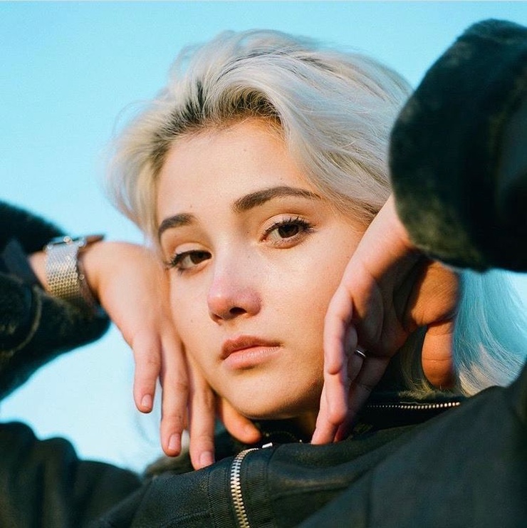 Picture of Amanda Arcuri