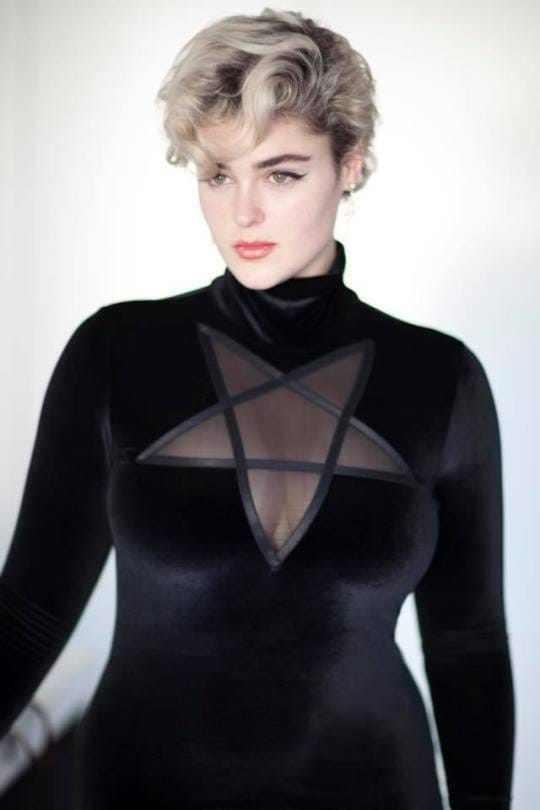 Stefania ferrario новые фото