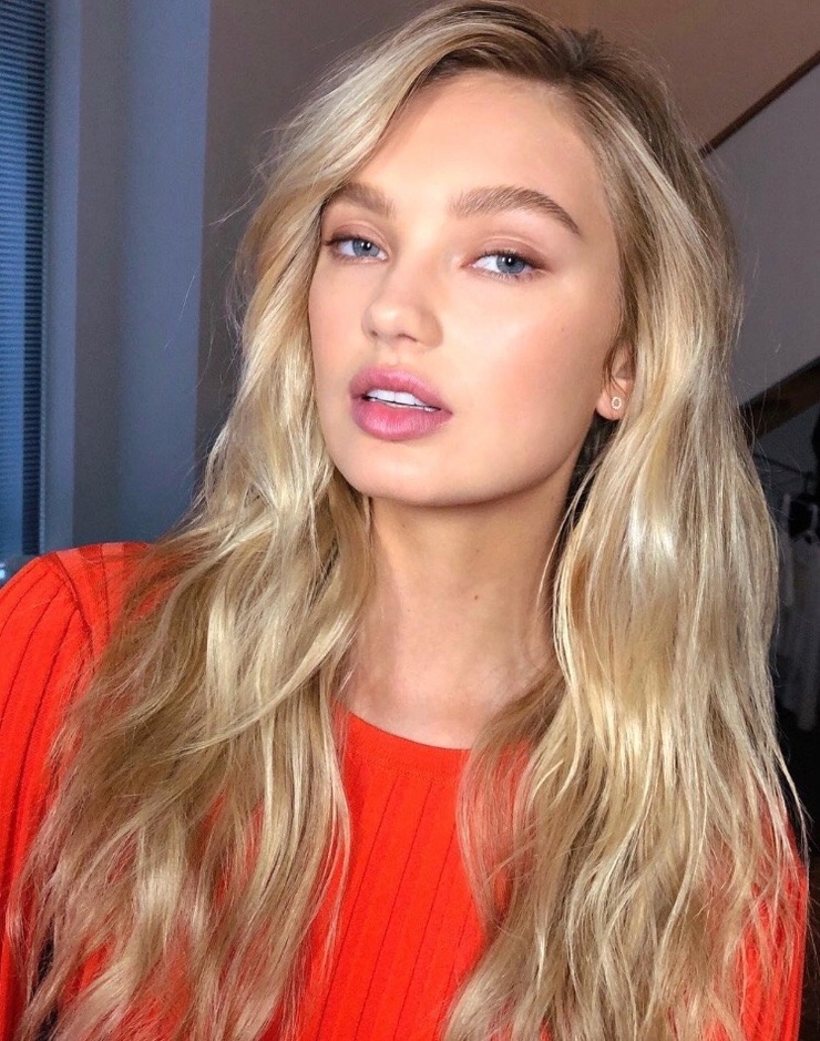 Romee Strijd image