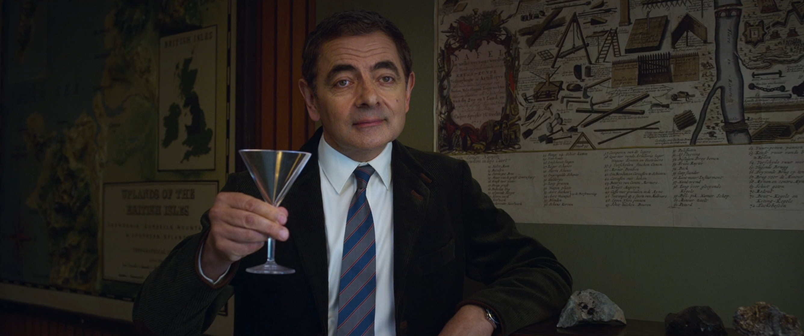 Johnny English Strikes Again