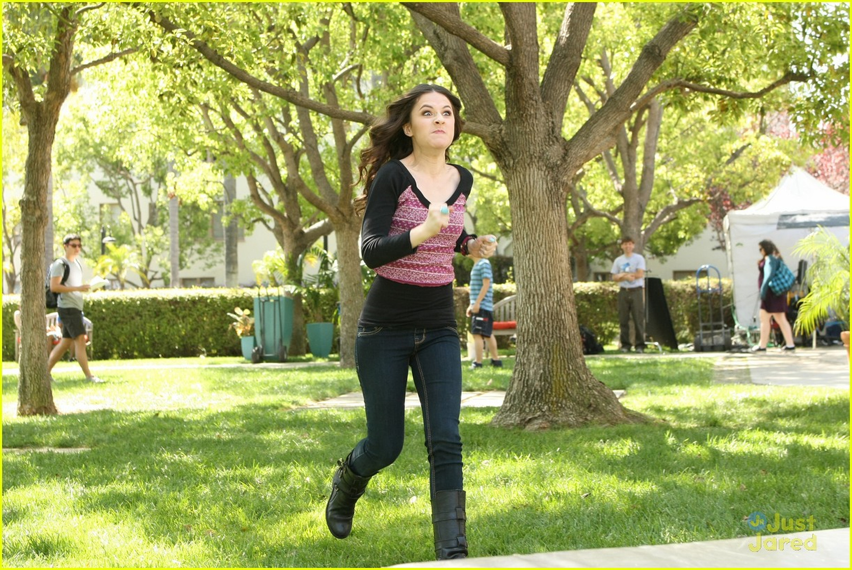 Erin Sanders
