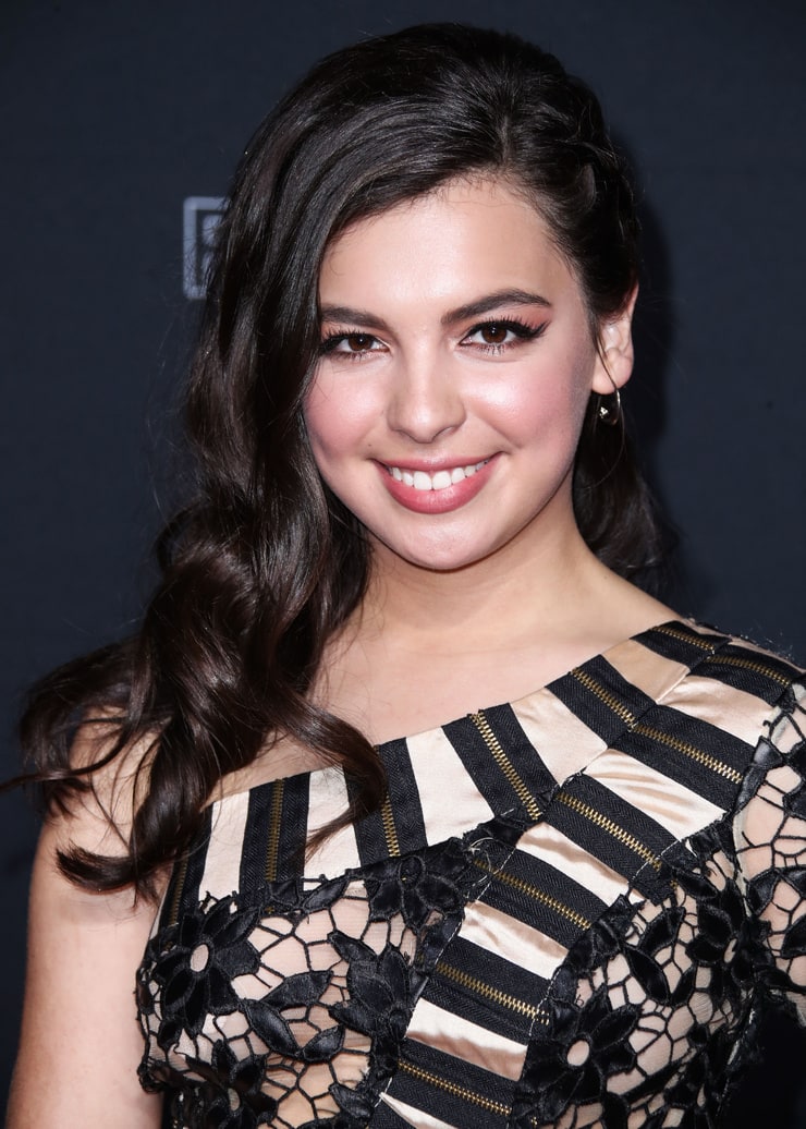 Picture of Isabella Gomez