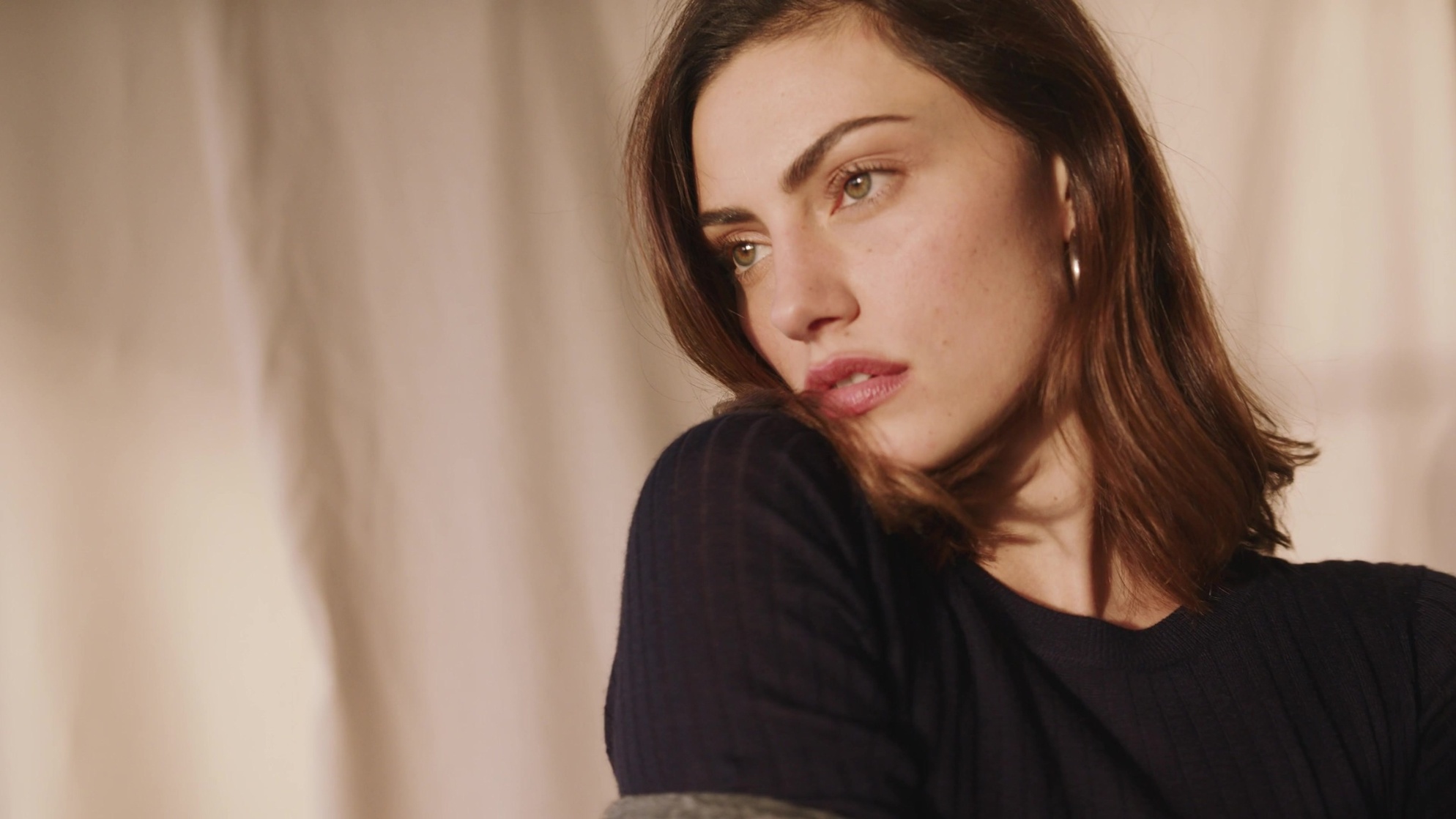 Phoebe Tonkin
