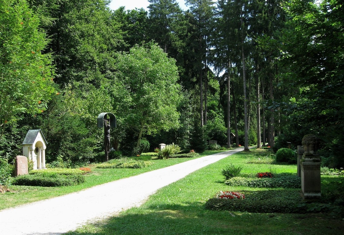 Munich Waldfriedhof