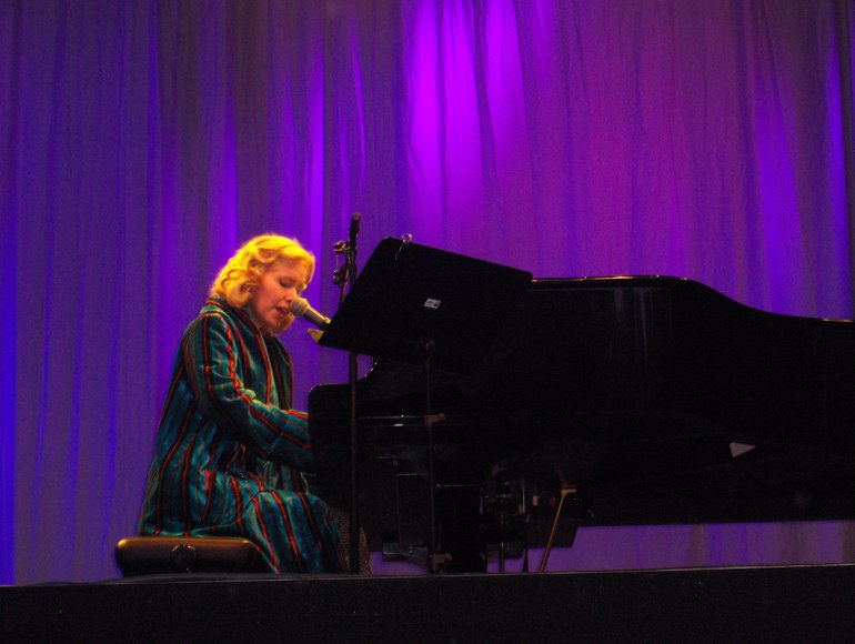 Nellie McKay