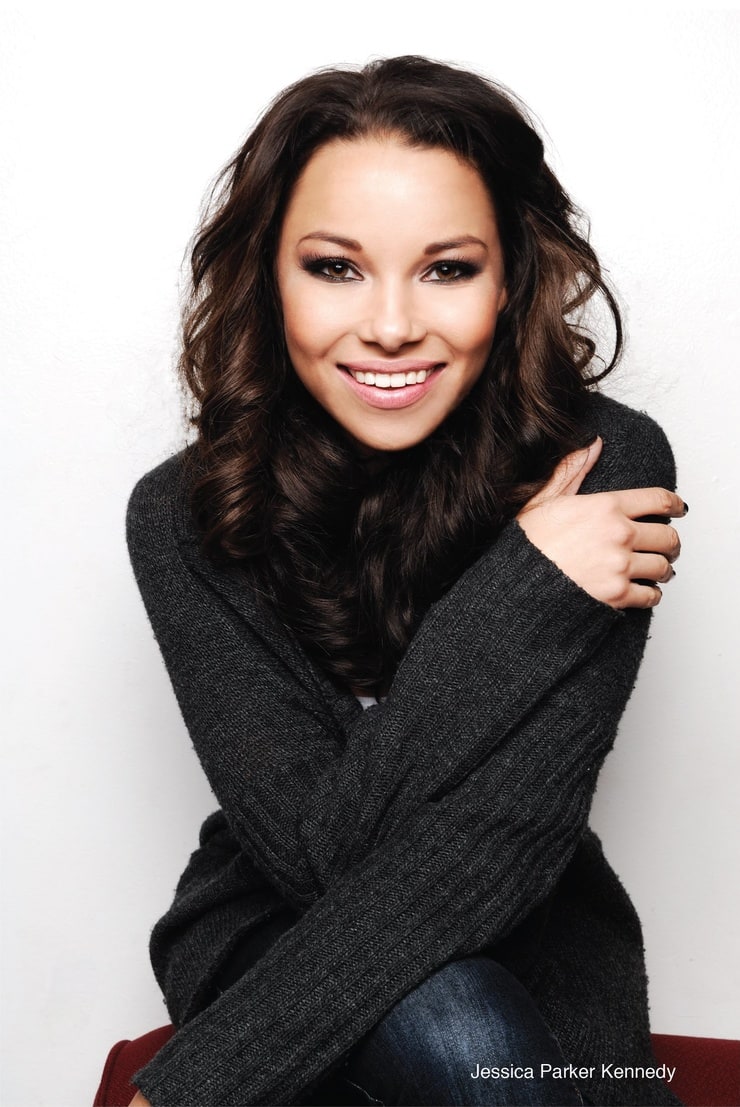 Picture Of Jessica Parker Kennedy