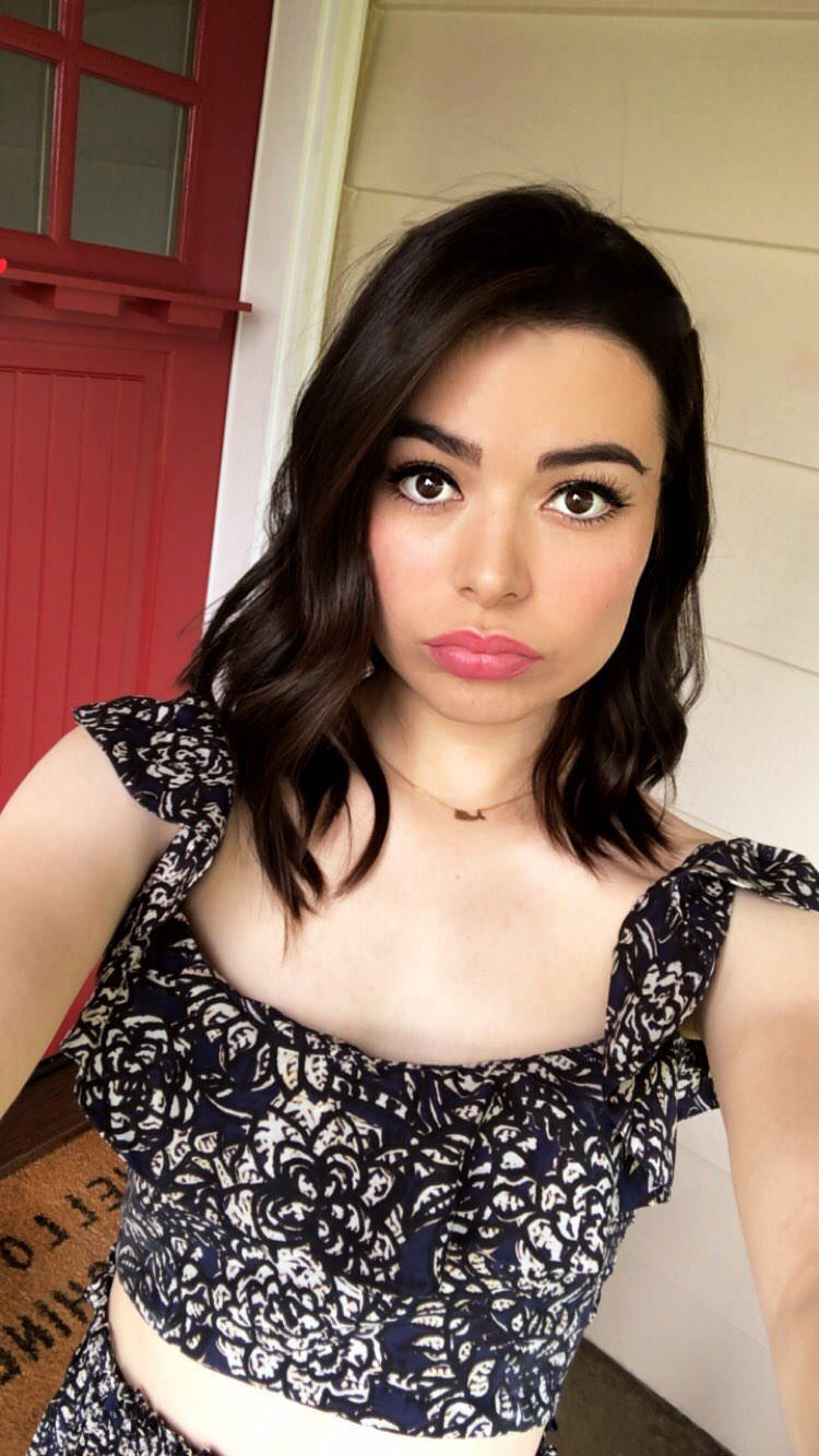 Picture Of Miranda Cosgrove 