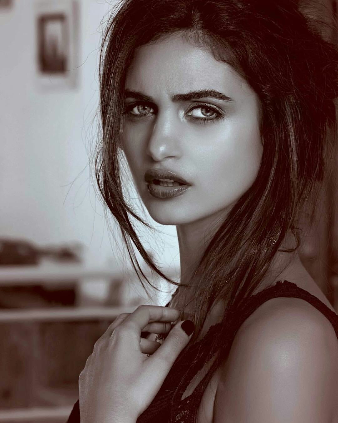 Picture Of GABRIELLA DEMETRIADES