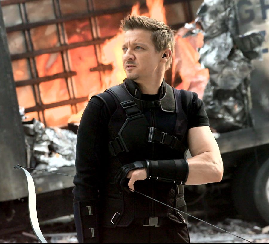 Clint Barton / Hawkeye (Jeremy Renner)