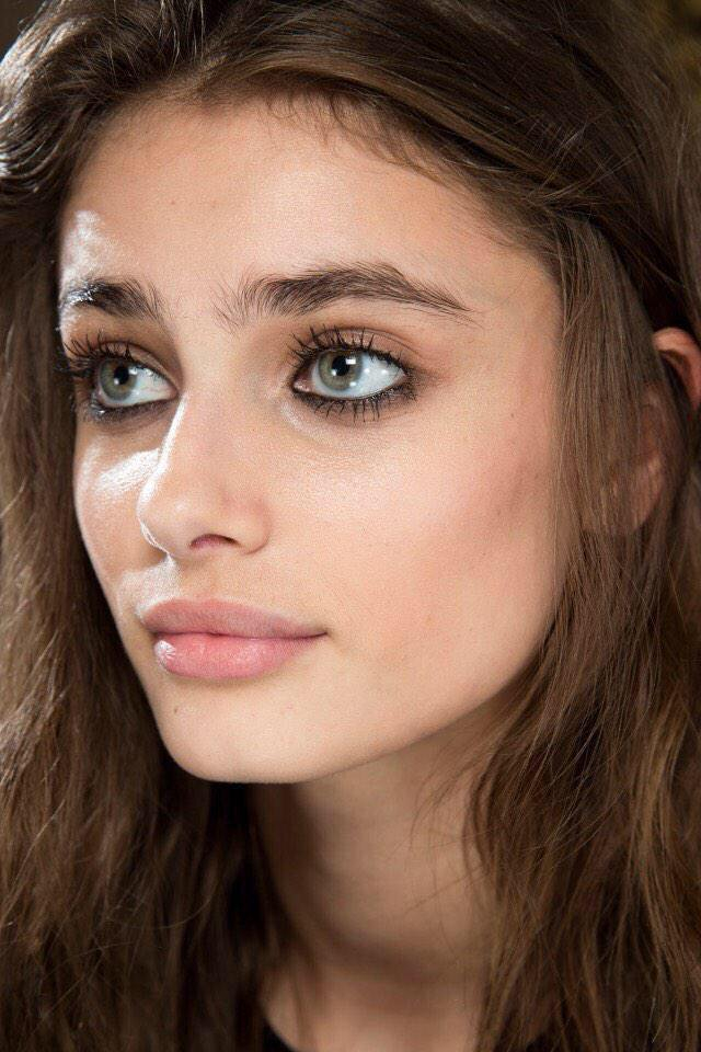 Picture of Taylor Marie Hill