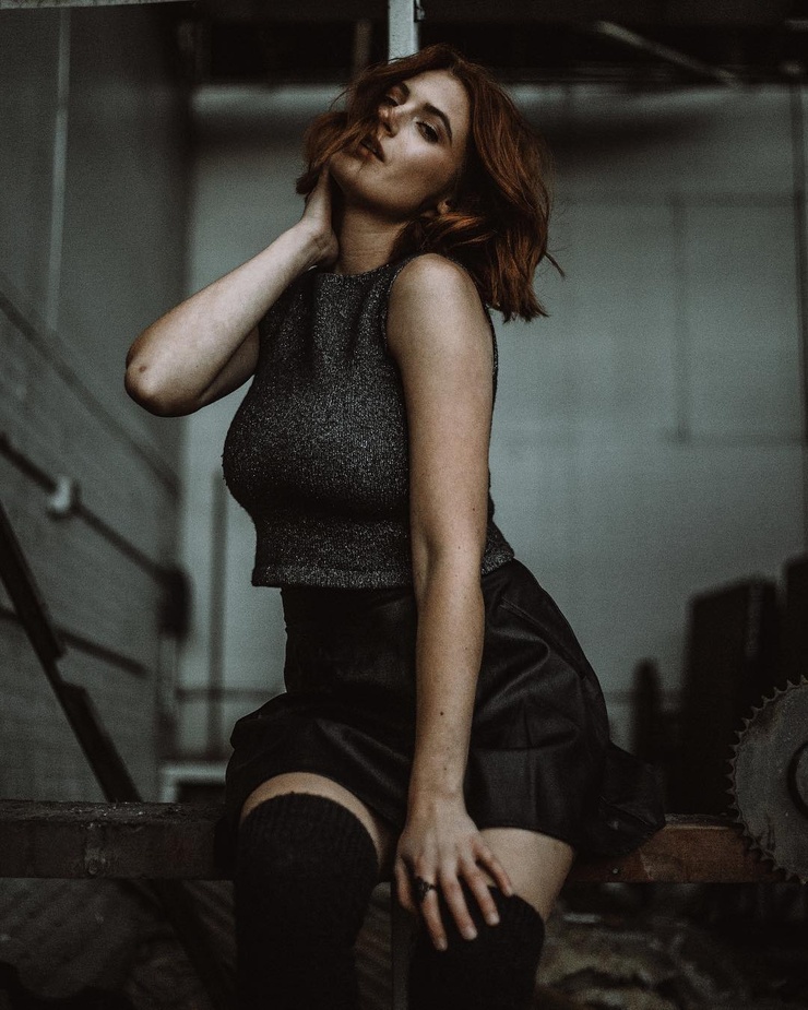 Kirsten Lee Price picture