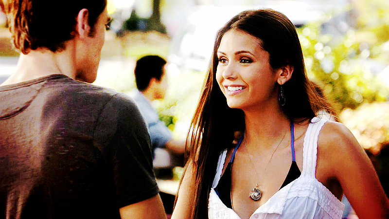 Nina Dobrev