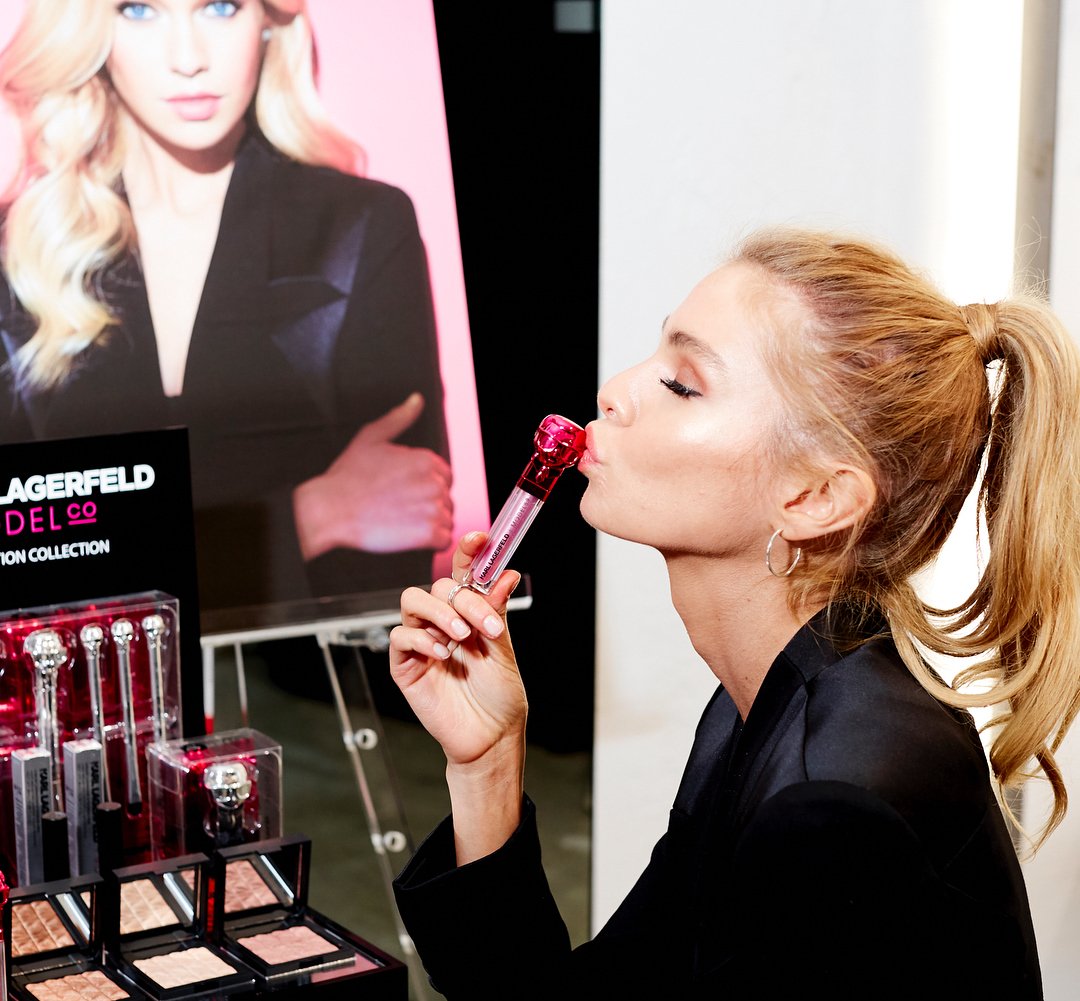 Stella Maxwell Stella Maxwell