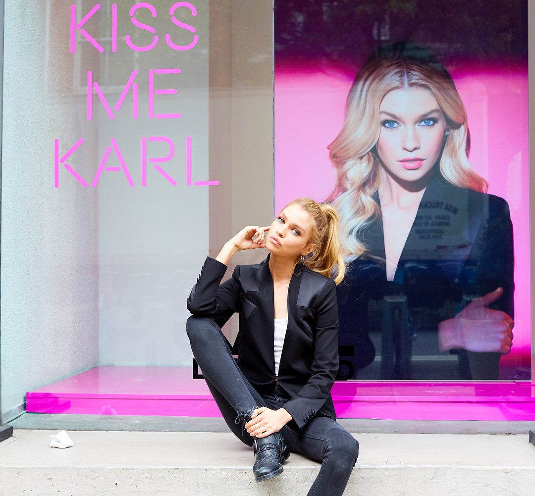 Stella Maxwell Stella Maxwell
