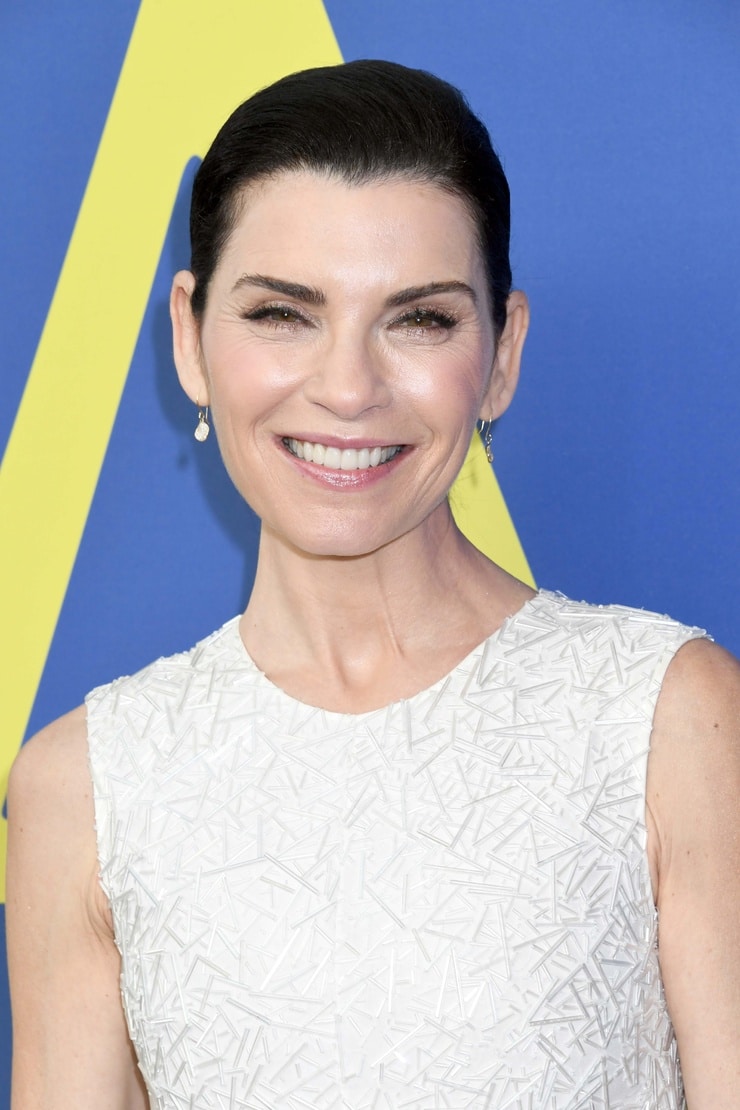 Julianna Margulies picture