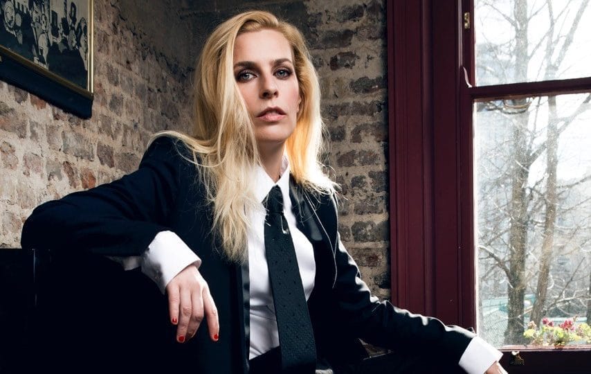 Sara Pascoe Sara Pascoe