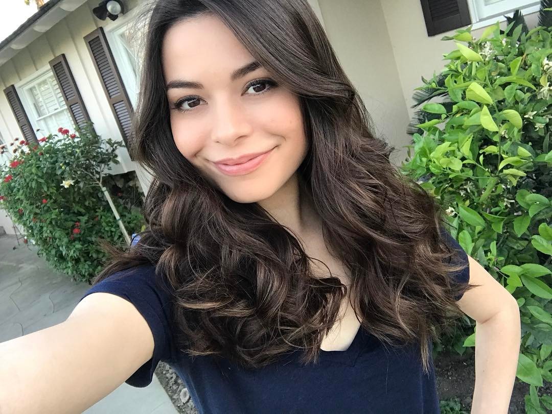 Miranda Cosgrove