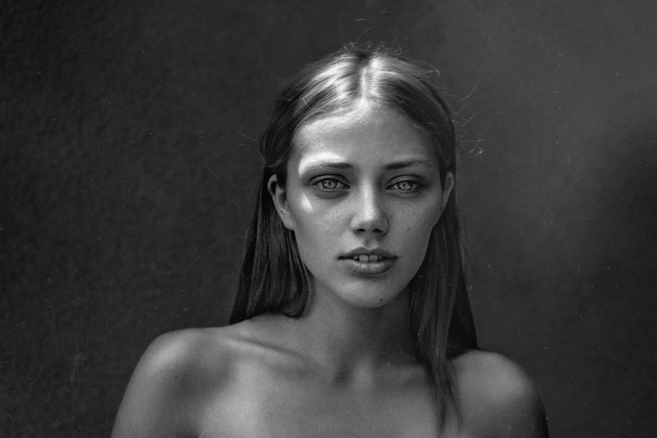 Grace Van Dien