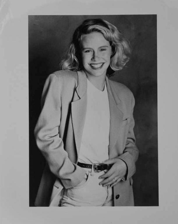 Amanda Peterson image