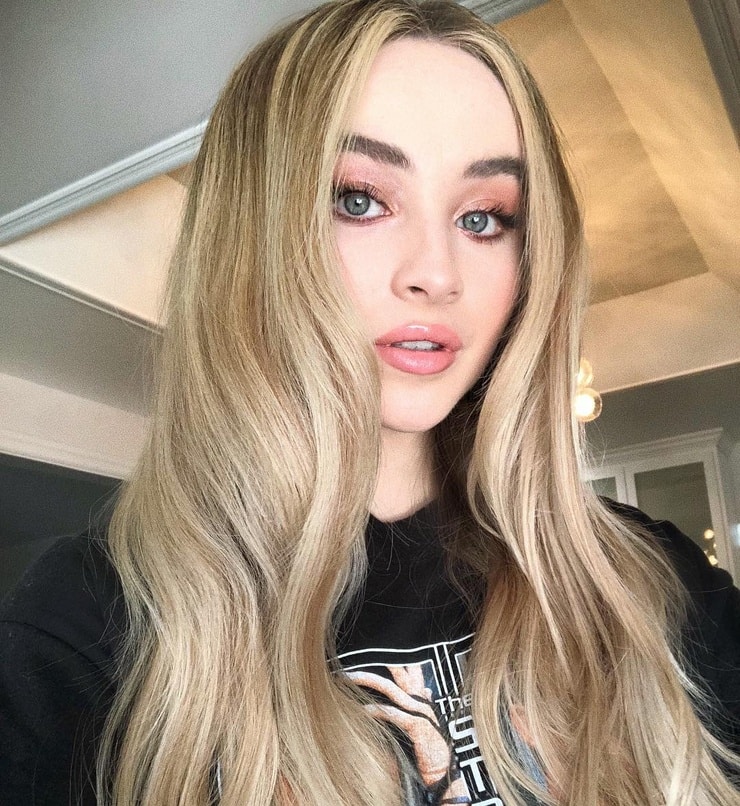 Sabrina Carpenter picture