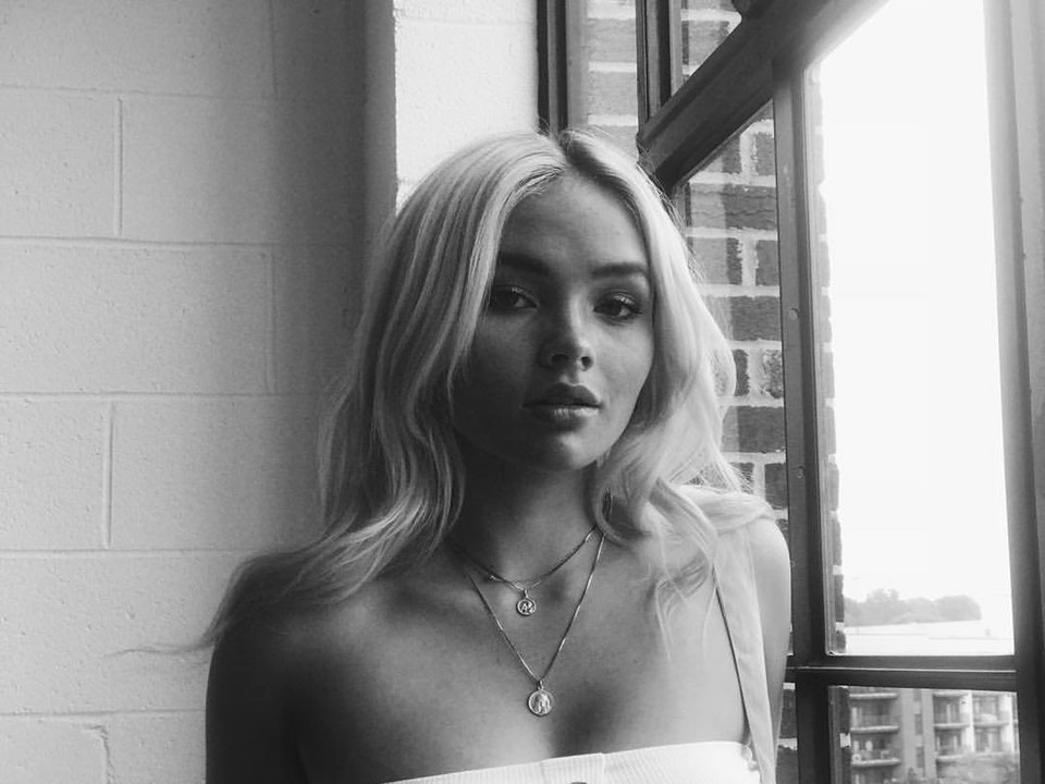 Natalie Alyn Lind