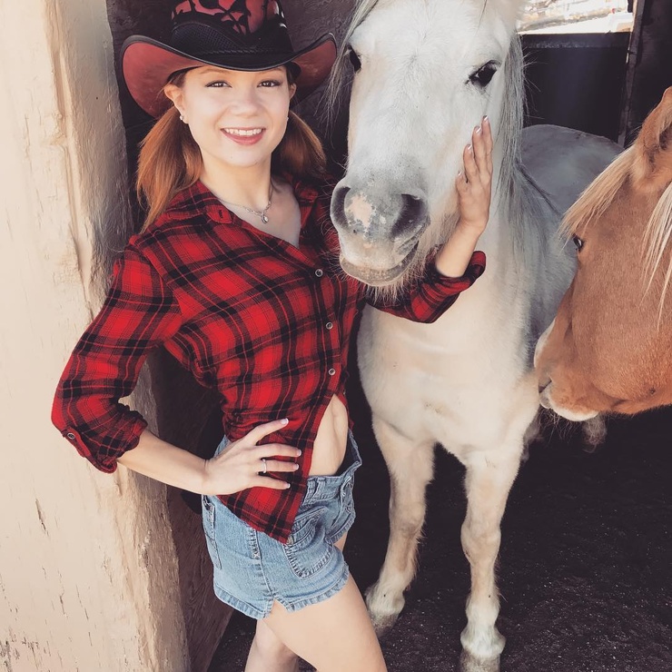 Picture of Alice Little