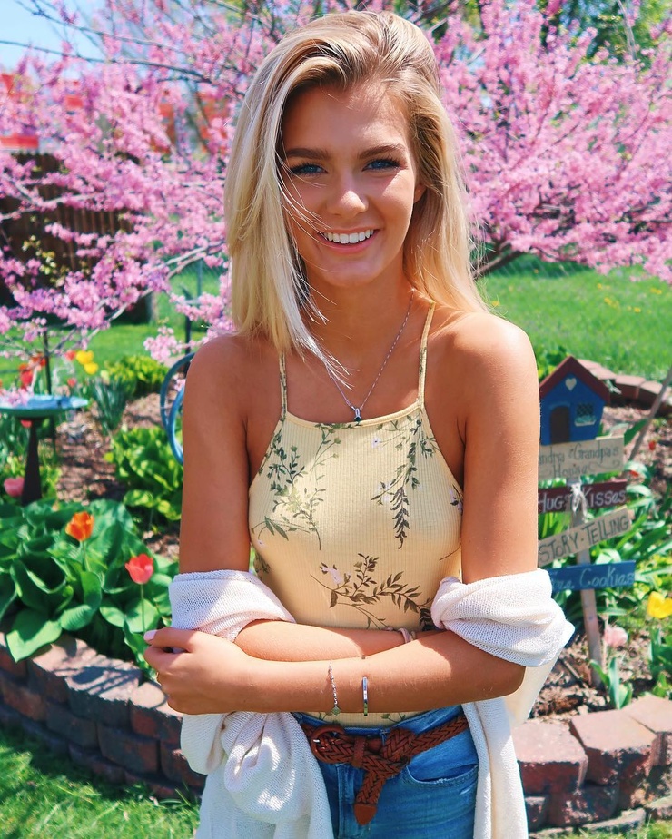 Picture of Stephanie Peterson