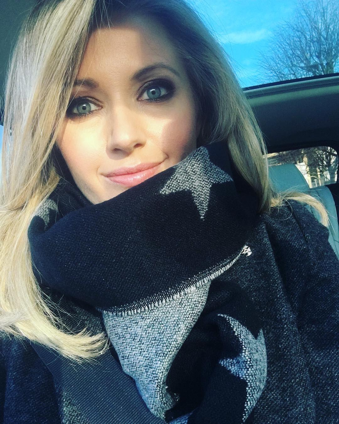 Selfie Jessi M?Bengue nude (34 photo), Tits, Fappening, Feet, lingerie 2006 Selfie Jessi M?Bengue nudes (51 photos), Sexy, Fappening, Instagram, bra 2018