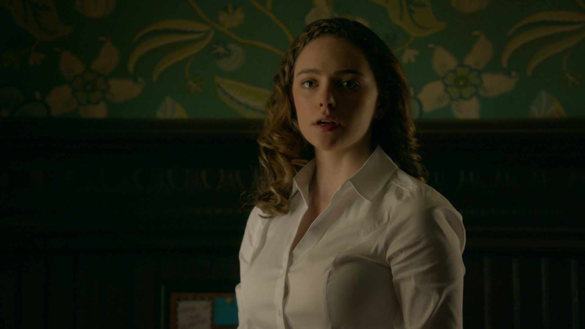 Danielle Rose Russell