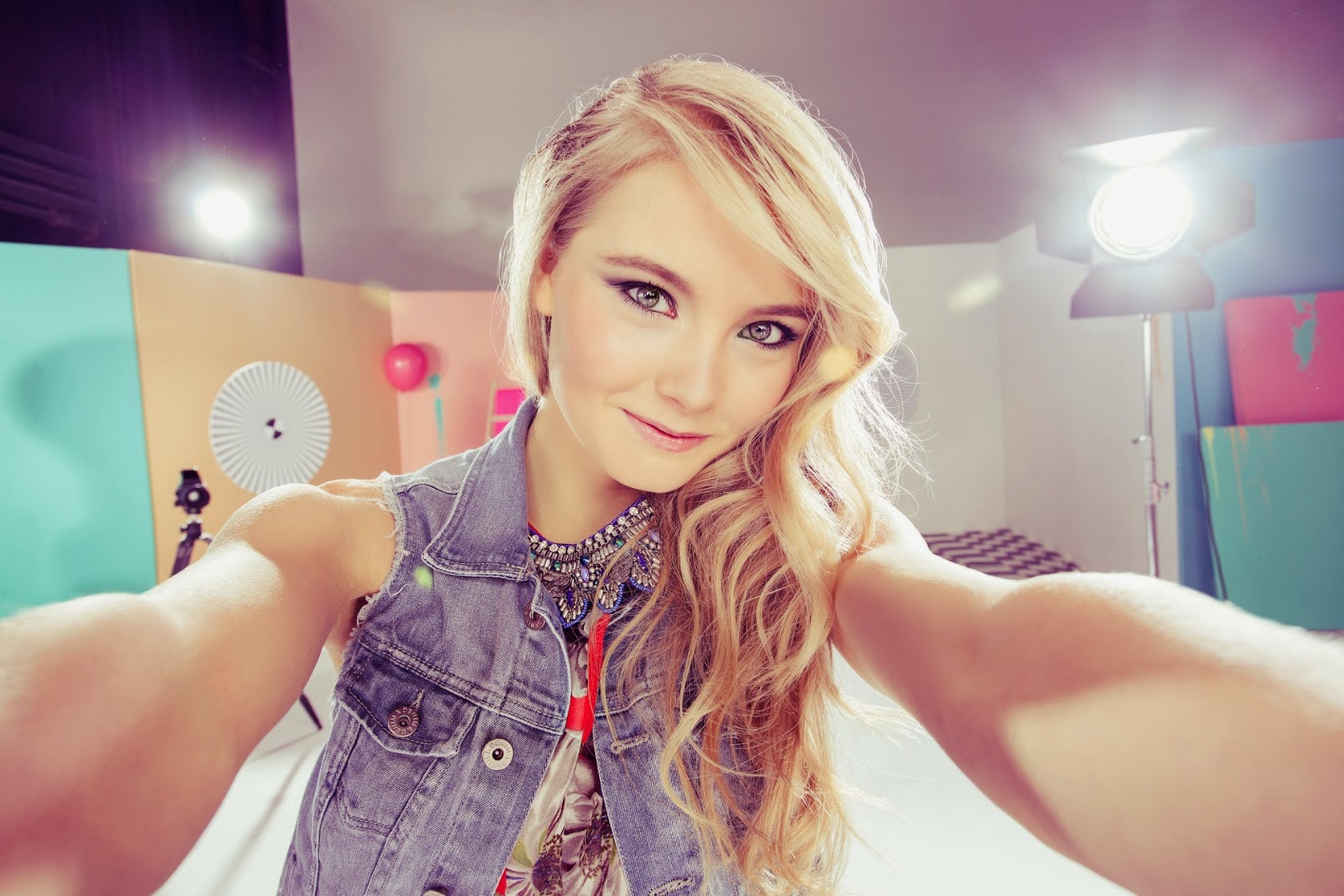 Katharina Wandrowsky Katharina Wandrowsky