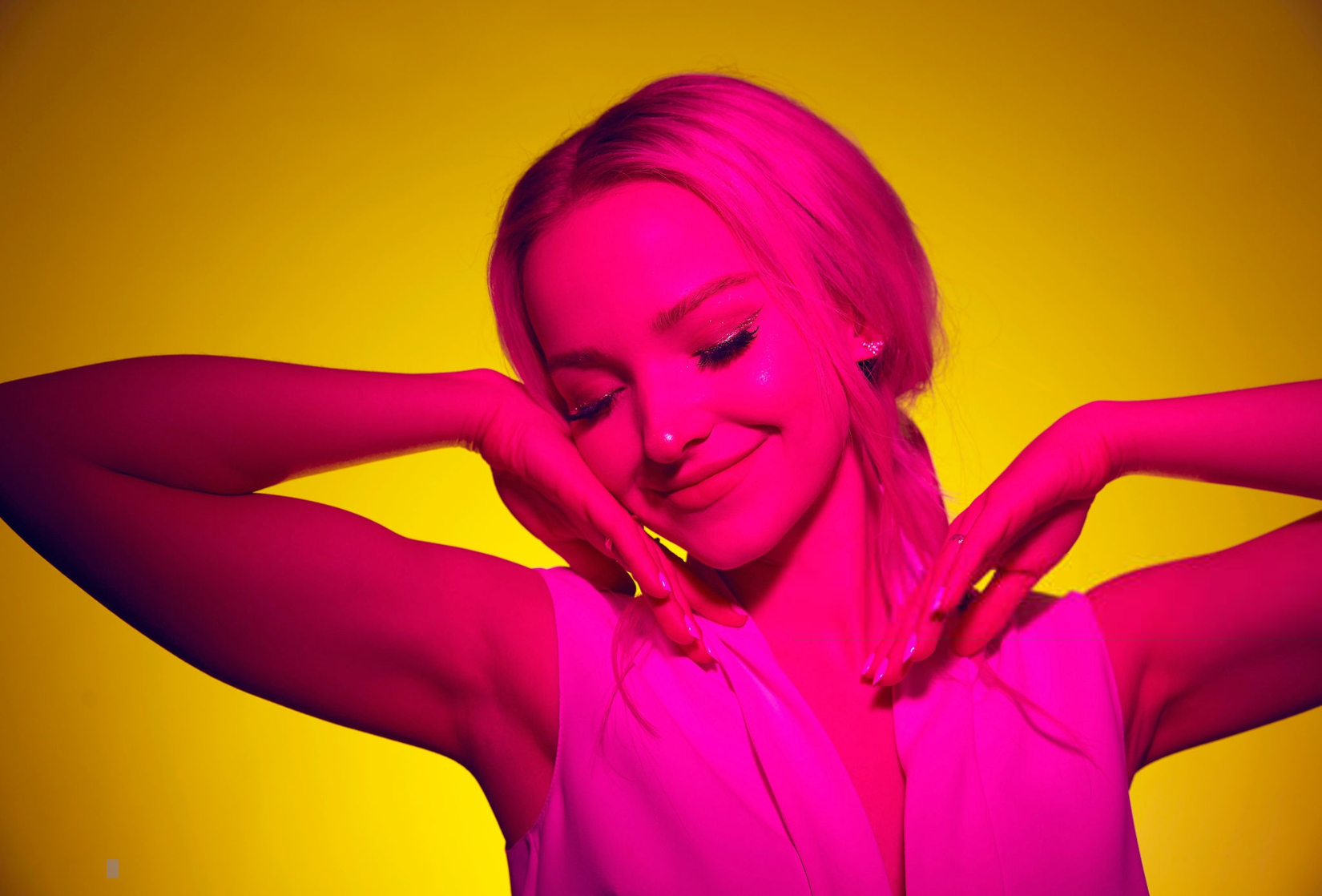 Dove Cameron