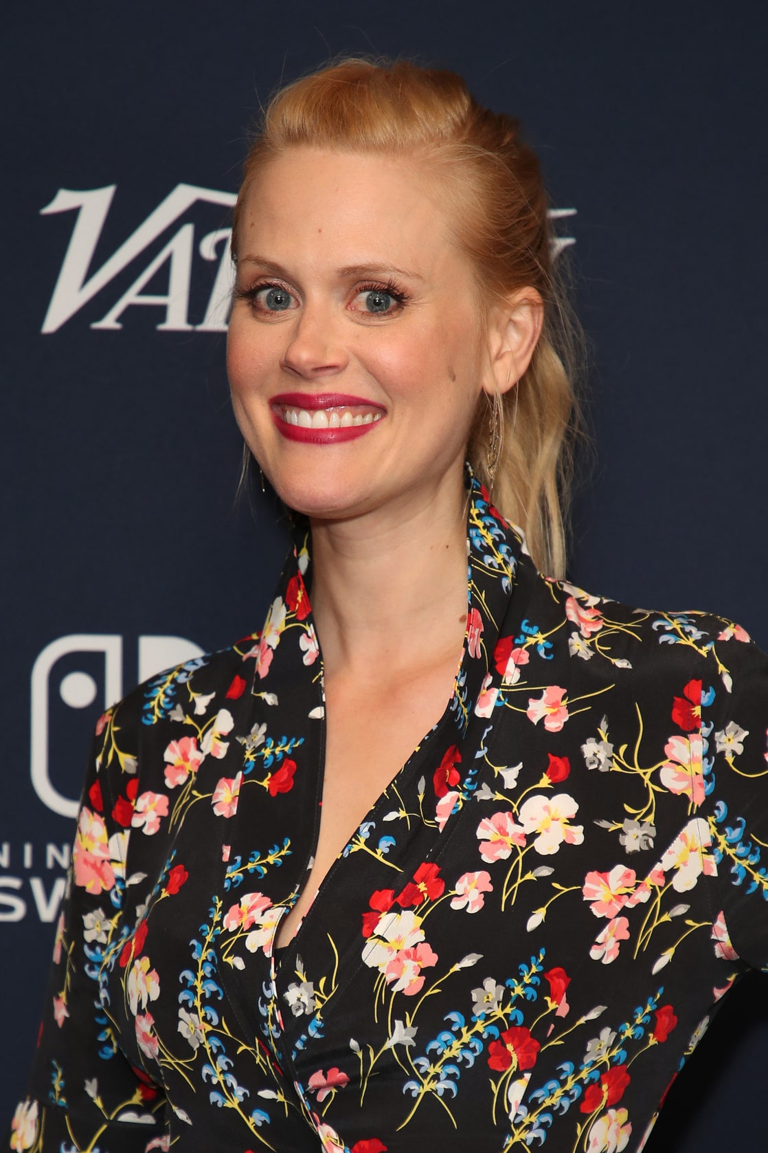 Janet Varney little