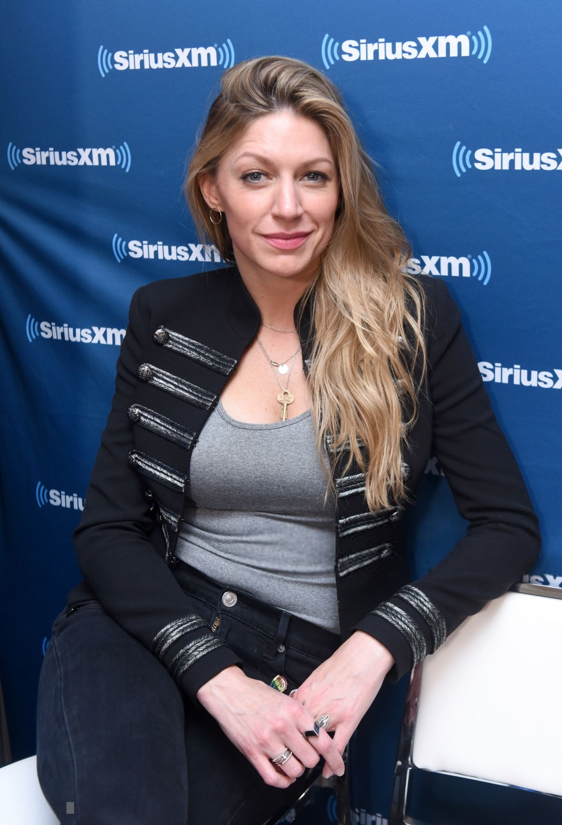 Jes Macallan.