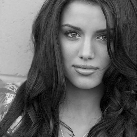 Image of Michelle Borth