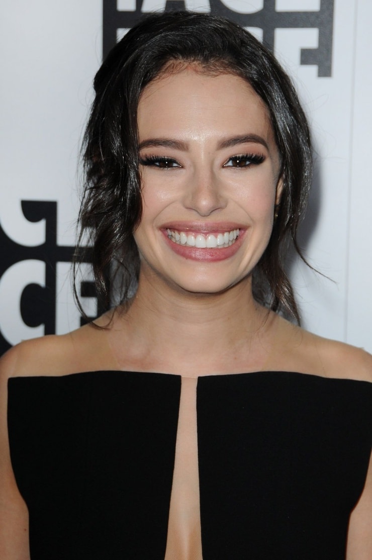 Chloe Bridges high school