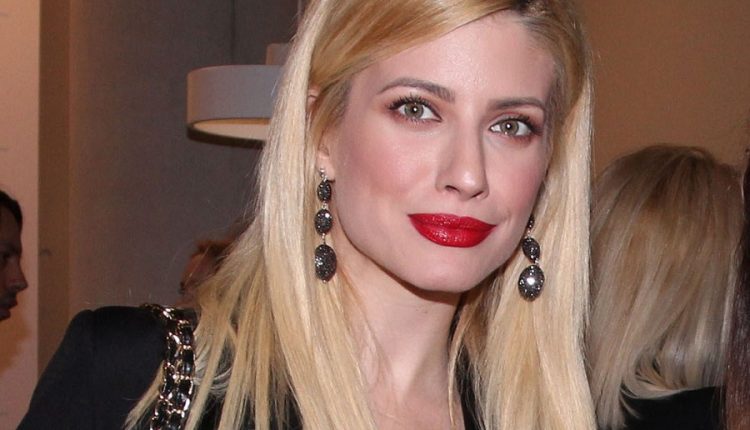 Picture of Evangelia Aravani