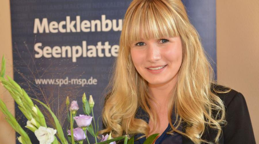 Nadine Julitz