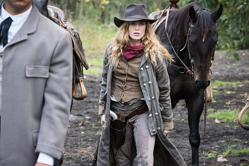 Sara Lance (White Canary)