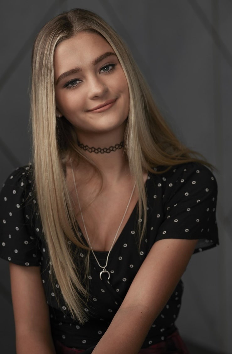 Picture of Lizzy Greene