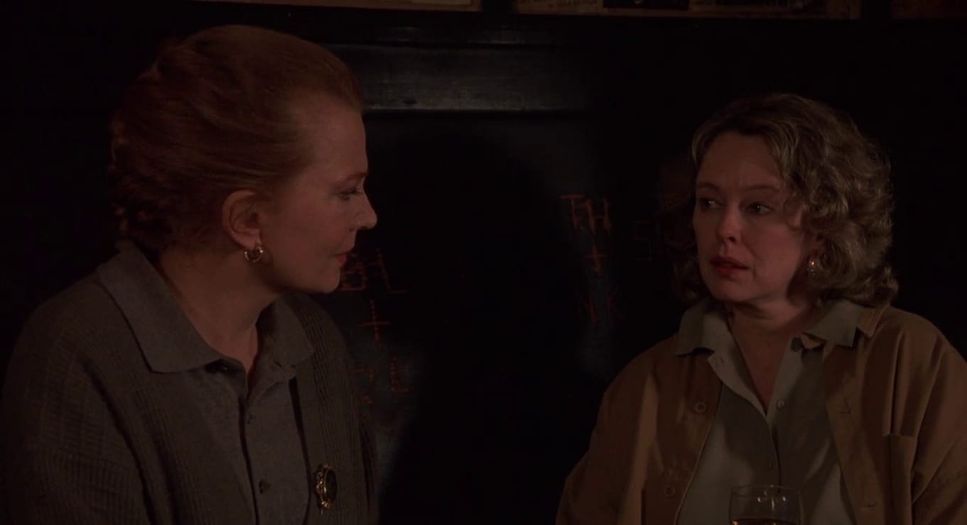 Gena Rowlands and Sandy Dennis