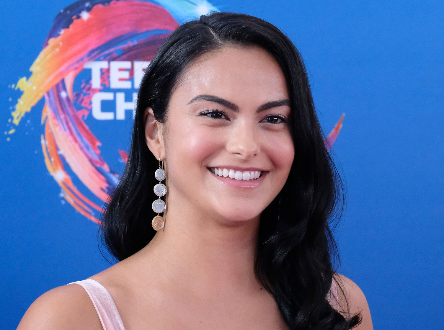 Camila Mendes