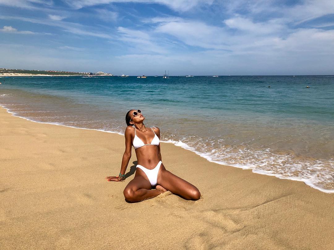 Lais Ribeiro Lais Ribeiro